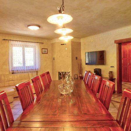 Family Apartment Rihter Crni Kal Ngoại thất bức ảnh