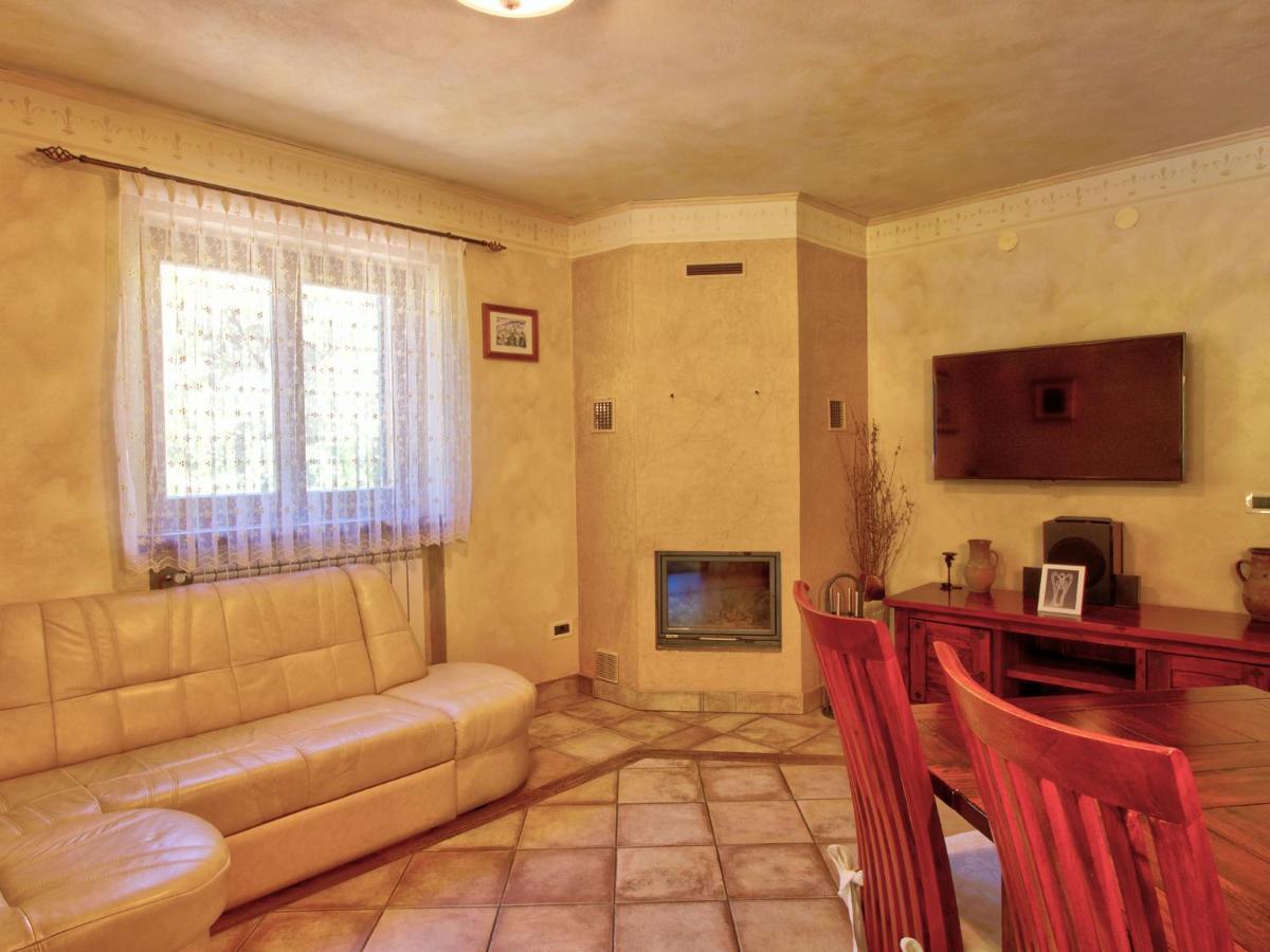Family Apartment Rihter Crni Kal Ngoại thất bức ảnh